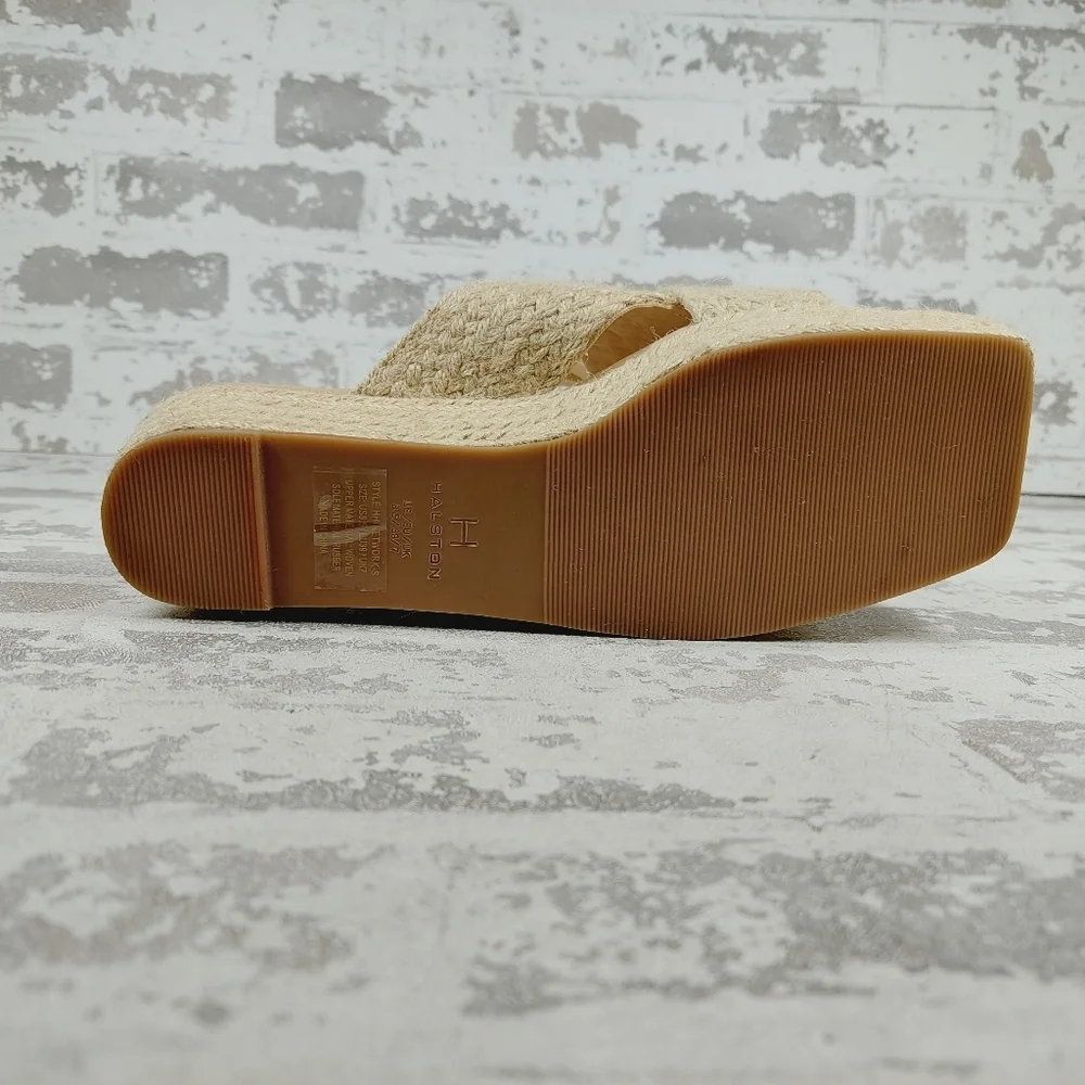 New Halston Network Cream Crisscross Strap Wedge Espadrille Sandal A609